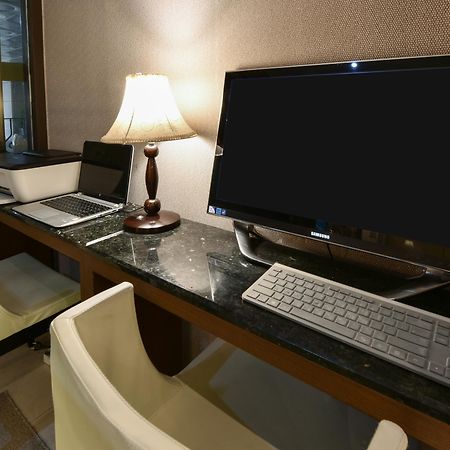 Hotel Noblesse, Yeoksam Séoul Extérieur photo